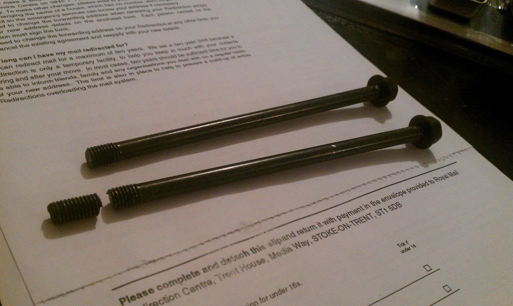 Sheared transmission tailshaft/main casing bolts ( Engine